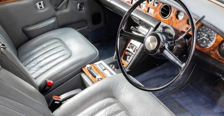 Interior del Rolls-Royce de Freddie Mercury