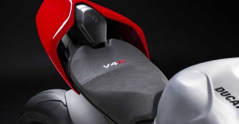 Asiento de la Ducati Panigale V4 R 2023