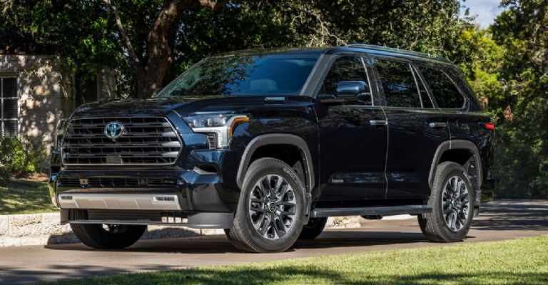 Exterior de la Toyota Sequoia 2023