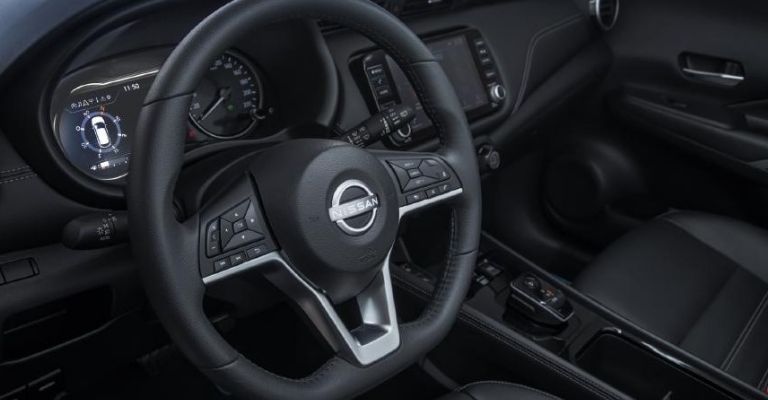 Interior de la Nissan Kicks e-POWER 2023