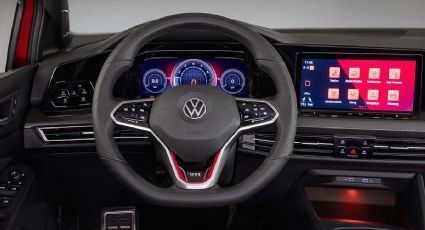 Volkswagen admite su error: volverá a botones físicos en los volantes en 2023