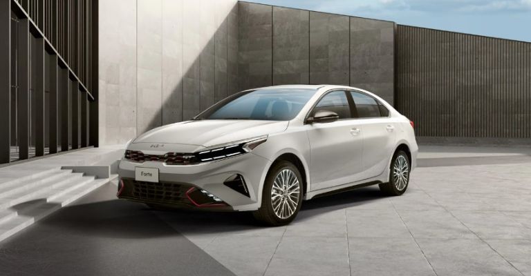 Versiones del Kia Forte Sedán 2023