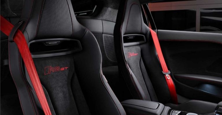 Interior del Audi R8 GT RWD