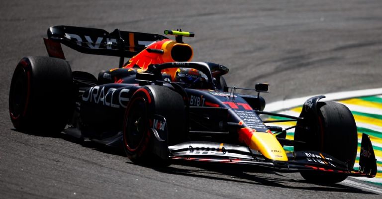 Checo Pérez en el GP de Brasil 2022