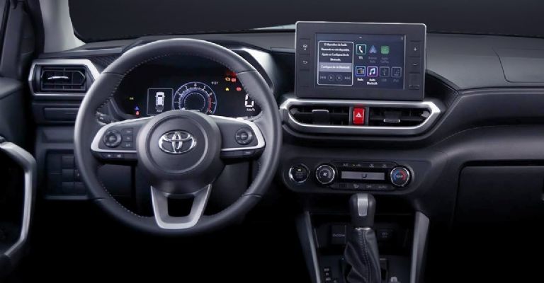 Interior de la Toyota Raize 2022