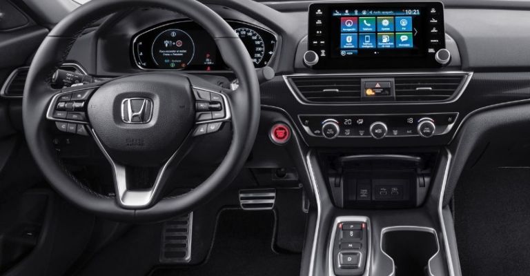 Interior del Honda Accord 2022