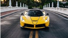 Don Huayra y el Ferrari que tiene firmado por Carlos Sainz ¿y Charles Leclerc?