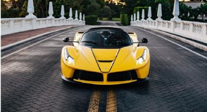 Don Huayra y el Ferrari que tiene firmado por Carlos Sainz ¿y Charles Leclerc?