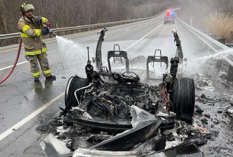 Tesla incendio