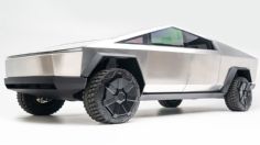 El Museo del Automóvil Peterson tiene una exposición de autos Tesla