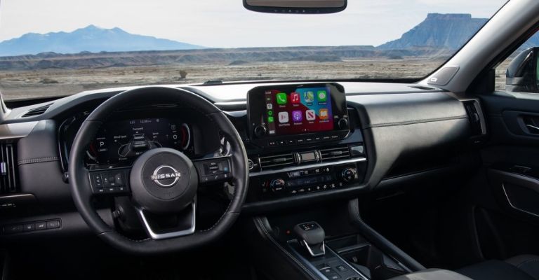 Interior de la Nissan Pathfinder 2023