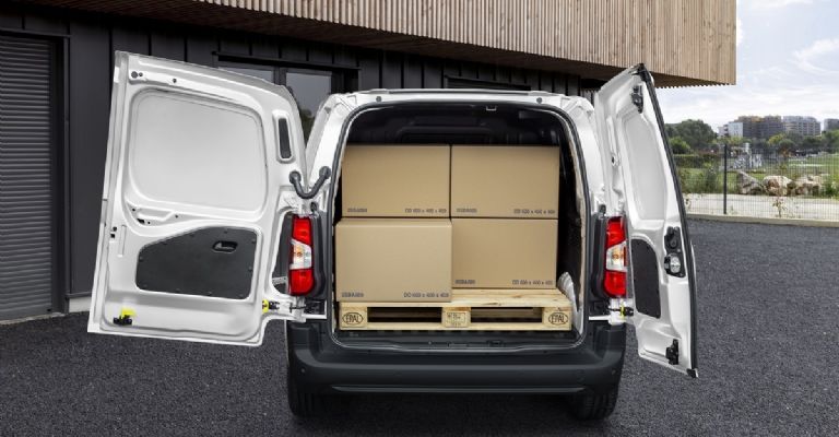 Peugeot e-Partner 2023