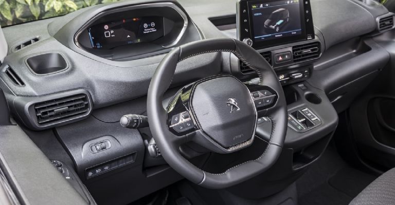 Peugeot e-Partner 2023