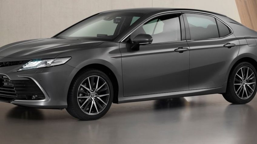¿Cuánto vale el Toyota Camry 2022?