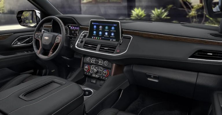 Interior de la Chevrolet Suburban 2023