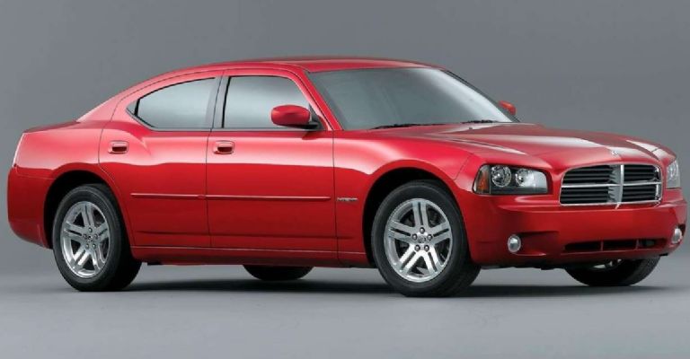 Dodge Charger usado