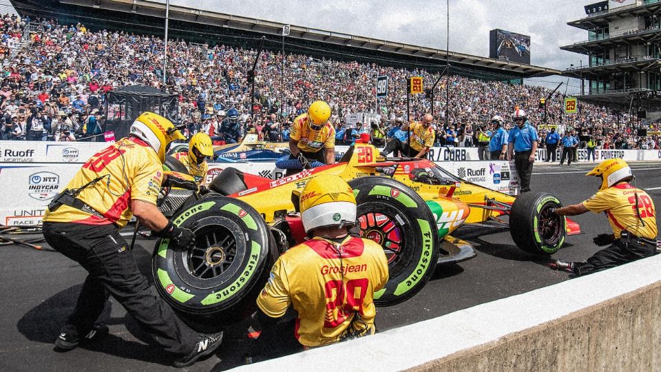 Prototipo de Bridgestone ya corrió en la IndyCar