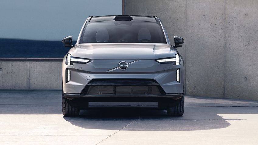 Volvo EX90, la nueva SUV eléctrica y tecnológica que llega en 2024