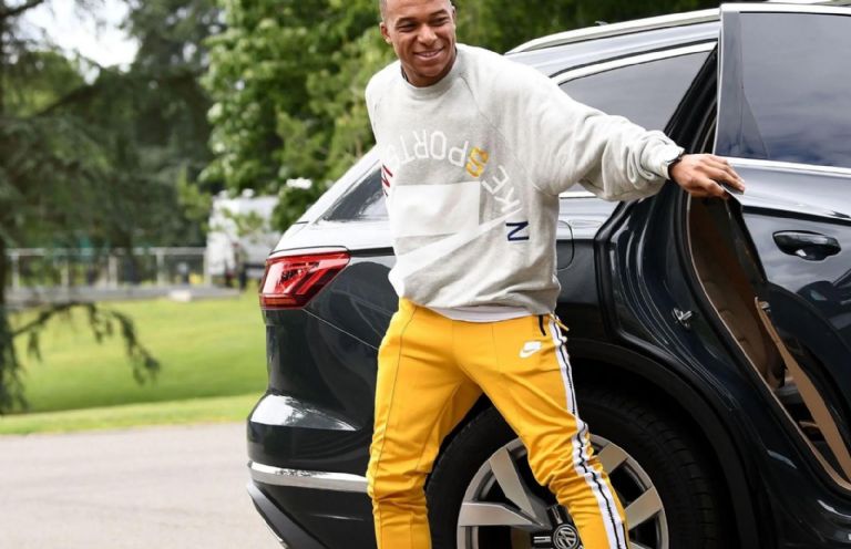 seleccion francesa mundial de qatar mbappe autos