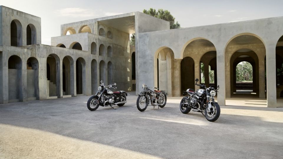 Celebra 100 años con sus motocicletas BMW R nineT 100 Years y la BMW R 18 100 Years.