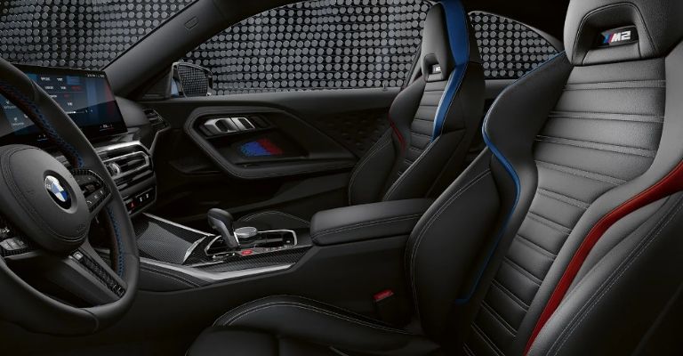 Interior del BMW M2 2023