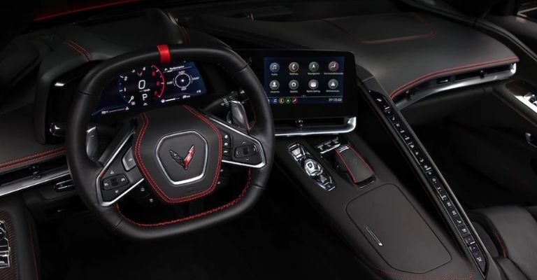 Interior del Chevrolet Corvette 2023