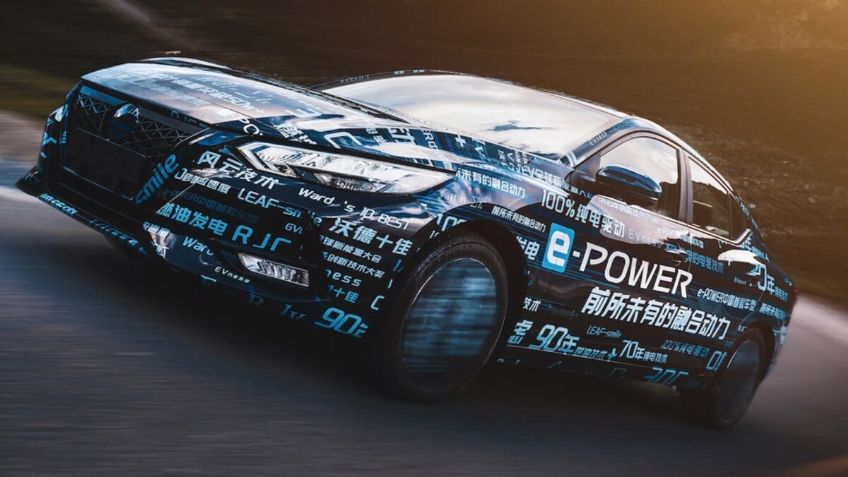 El Nissan Sentra 2024 contaría con versión electrificada E-Power