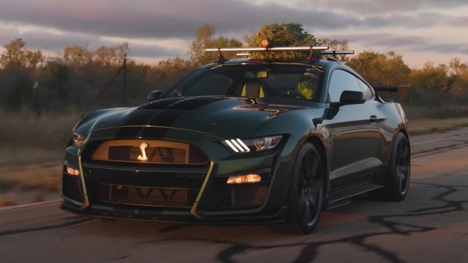 Este Ford Mustang fue robado por el Grinch