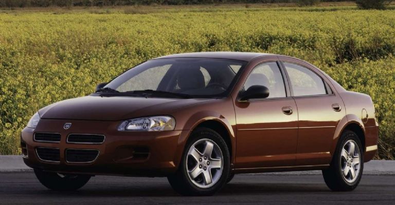 Exterior del Dodge Stratus