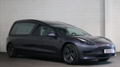 Tesla Hearse 3: El coche fúnebre eléctrico del futuro