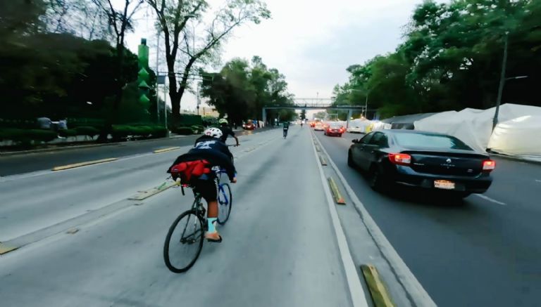 ciudad de mexico trafico movilidad ciclismo urbano alleycat caos