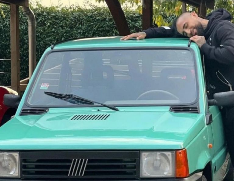 Arturo Vidal, Fiat Panda, Fiat de Arturo Vidal, Futbol, Mundial de Clubes 2023, Flamengo, Real Madrid, Flamengo vs Al-Hilal, Autos de lujo, Autos clásicos, Sueños