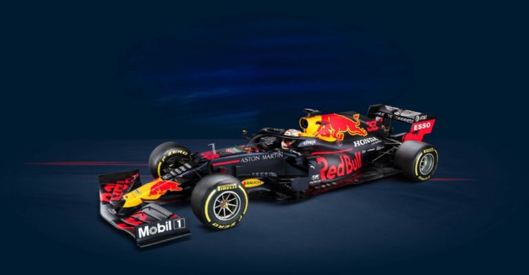 Checo Pérez y Red Bull