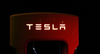 Tesla cae en picada: aquí las razones de su desplome en la bolsa