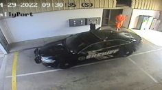 Detienen a preso y a su guardia en EU; iban abordo de una camioneta