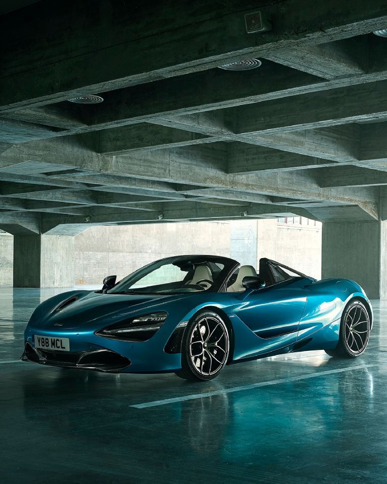 McLaren 720S 'autos narco'
