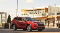 Toyota rompe récord en ventas y beneficio anual neto