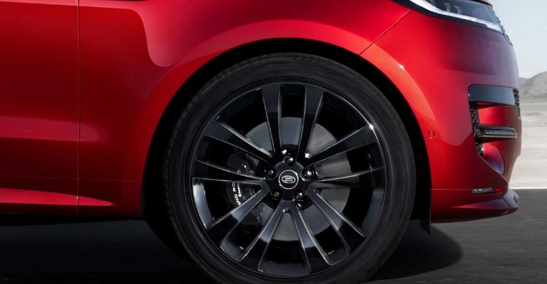 Range Rover Sport 2023, con opciones híbridas