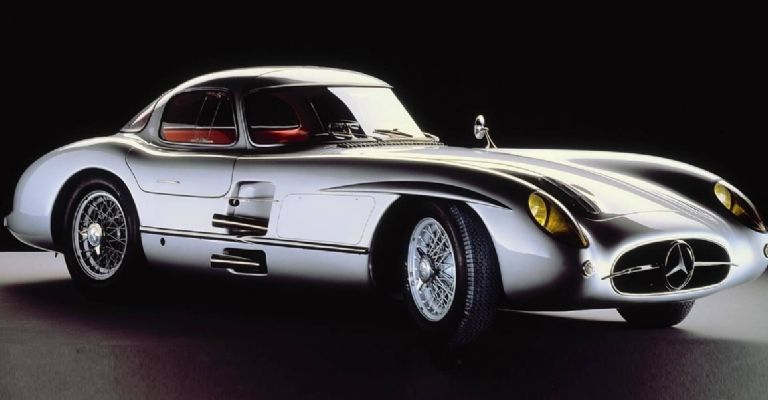 El Mercedes-Benz 300 SLR tiene mucha importancia