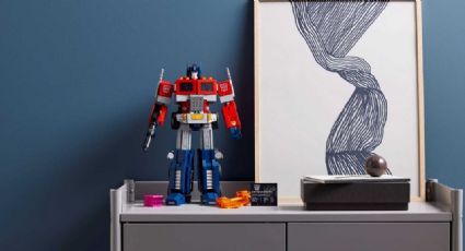 Lego revela su set de Optimus Prime que se transforma en camión