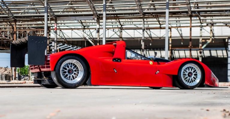 El exterior del Ferrari 333 SP de carreras