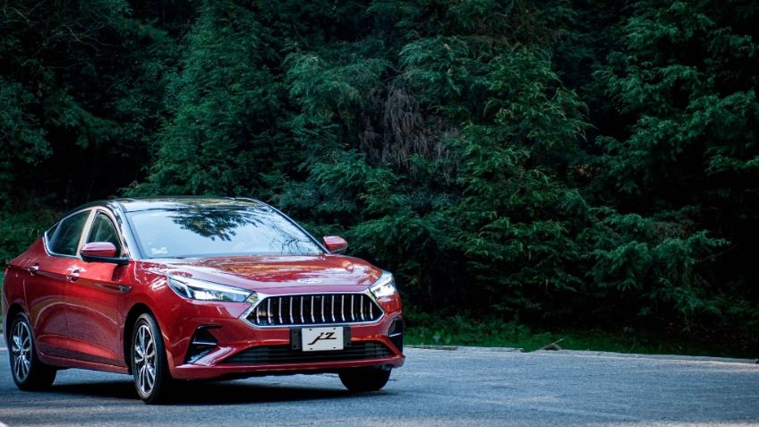 Lo que necesitas saber del JAC J7 2022 + Fotos