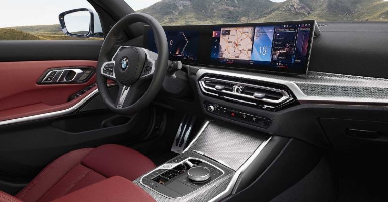 El interior tecnológico del BMW Serie 3 2023