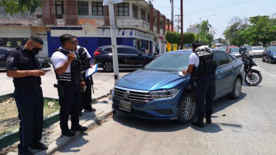 La determinación del dueño del Volkswagen Jetta, le permitió encontrar su auto.