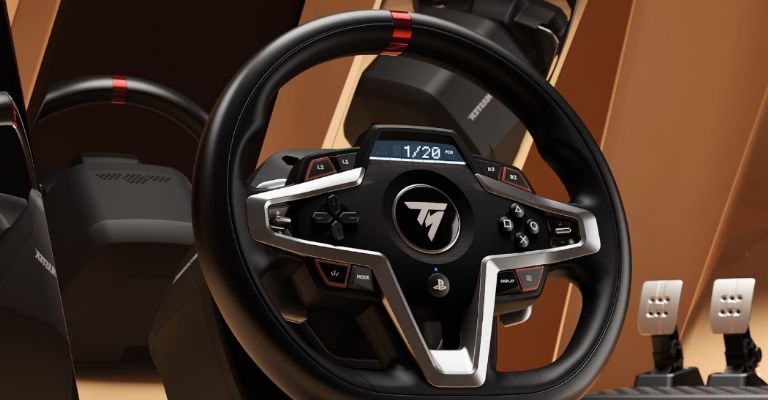 El volante y pedales del Thrustmaster T248