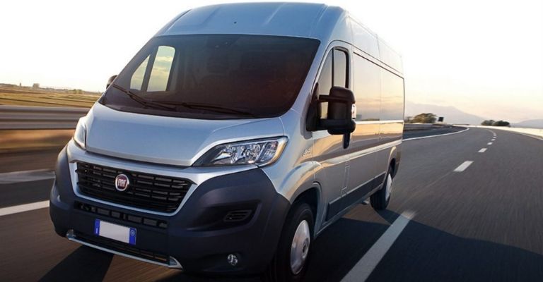 FIAT Ducato, una van comercial 