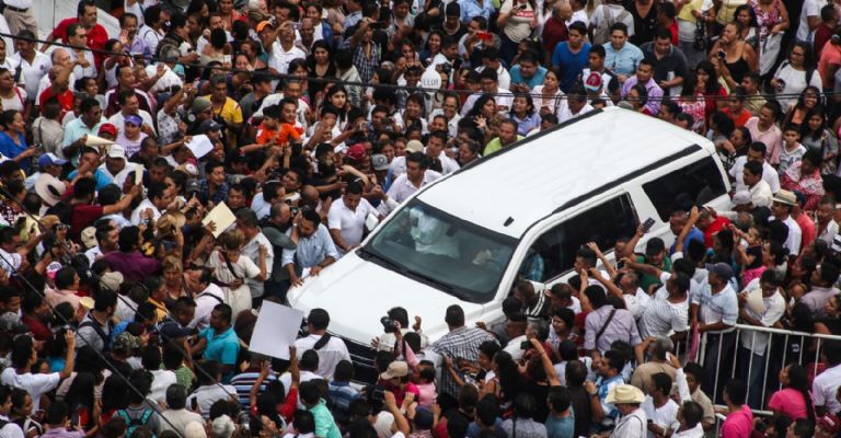 Camioneta AMLO