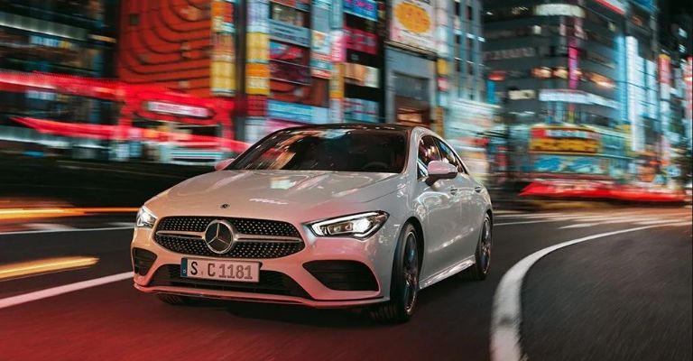 Frente del Mercedes-Benz CLA Coupé