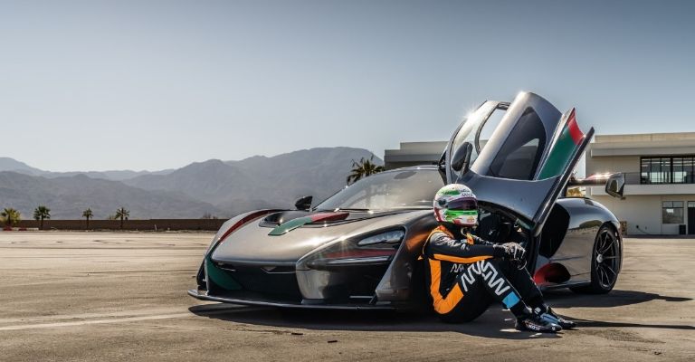 Pato y el McLaren Senna XP El Triunfo Absoluto