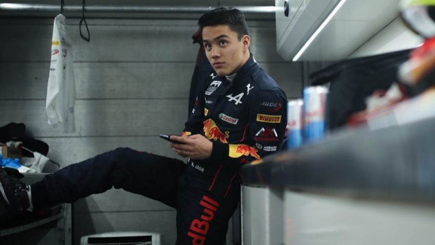 Noel León, el otro piloto mexicano que ya está corriendo en Mónaco para Red Bull